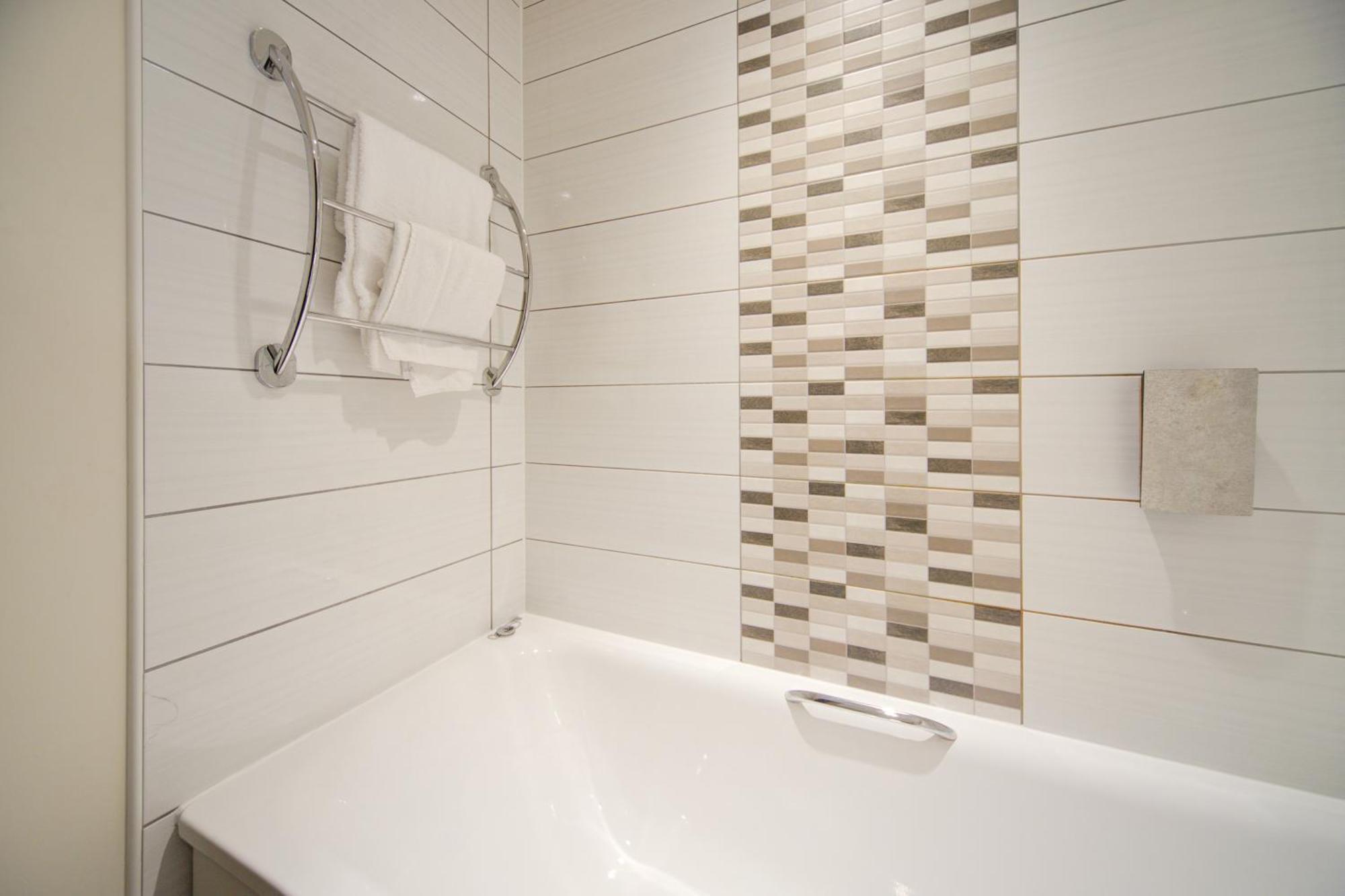 Belvilla Newport City Centre Hotel - Lifestyle Extérieur photo