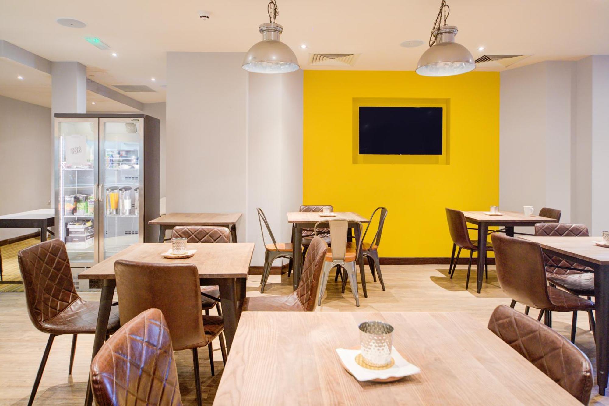Belvilla Newport City Centre Hotel - Lifestyle Extérieur photo