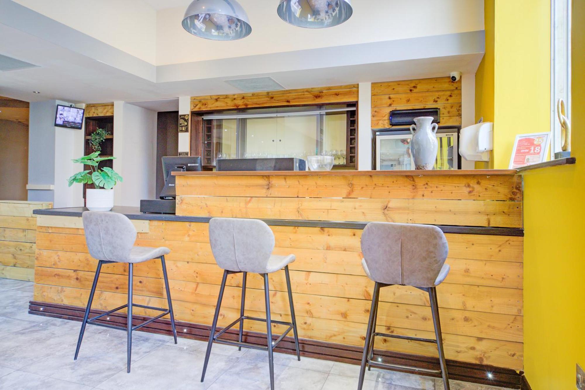 Belvilla Newport City Centre Hotel - Lifestyle Extérieur photo